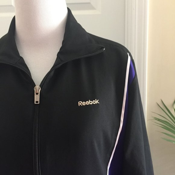 Reebok Black Athletic Exercise Lightweight Jacket - Picture 3 of 9